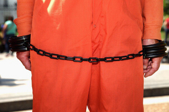 Il prigioniero di Guantanamo abusato dalle sue guardiane. Da 12 anni article-post