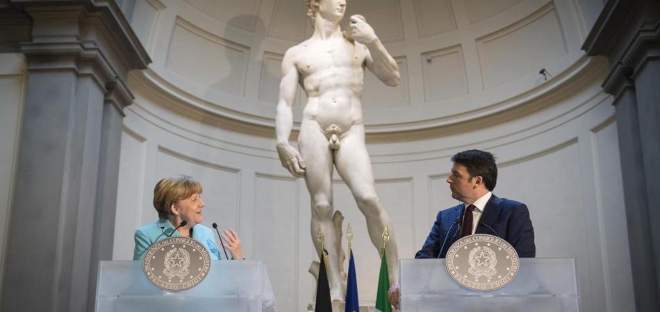 Matteo Renzi e Angela Merkel al bilaterale di Firenze tra Italia e Germania