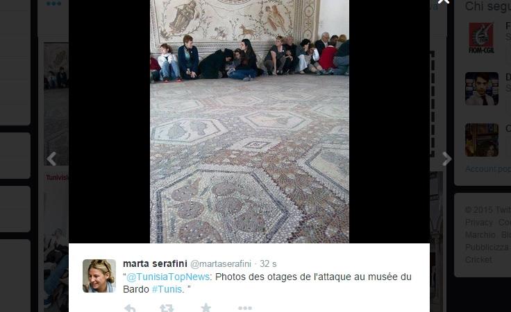 Tunisi, sparatoria davanti al Parlamento: tre italiani sarebbero in ostaggio