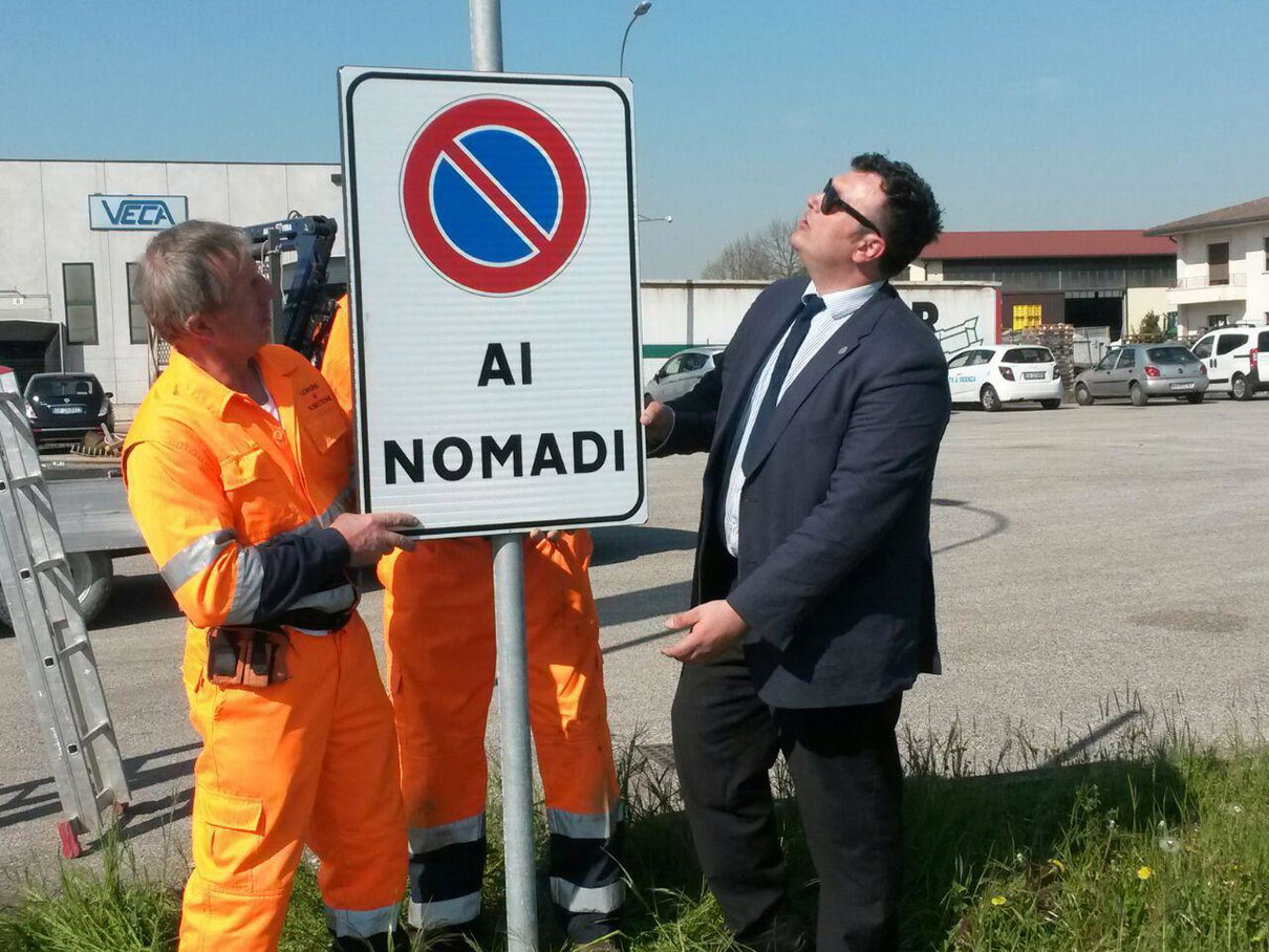 Joe Formaggio, il sindaco che mette il divieto anti-rom article-post
