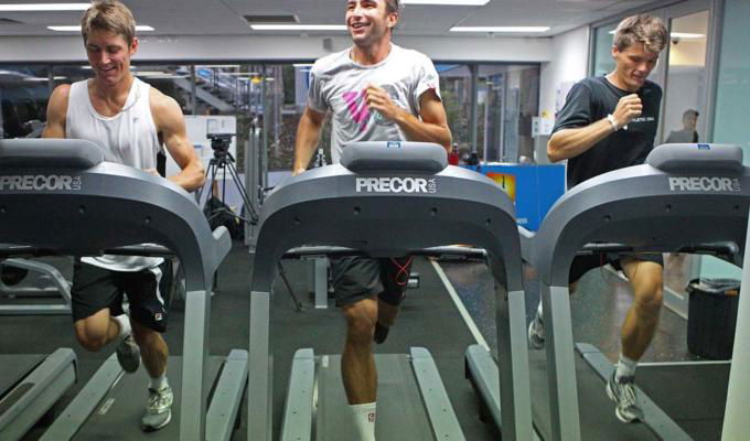correre sul tapis roulant