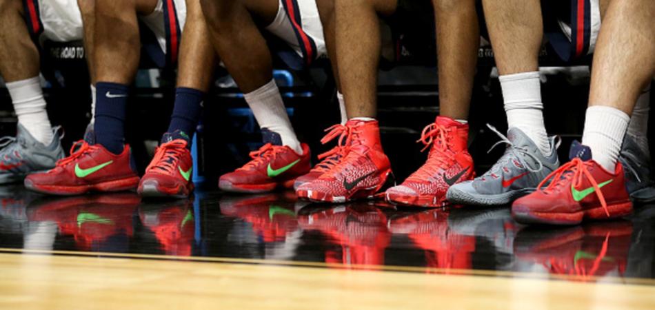 La fabbrica di scarpe di Nike e Adidas in sciopero