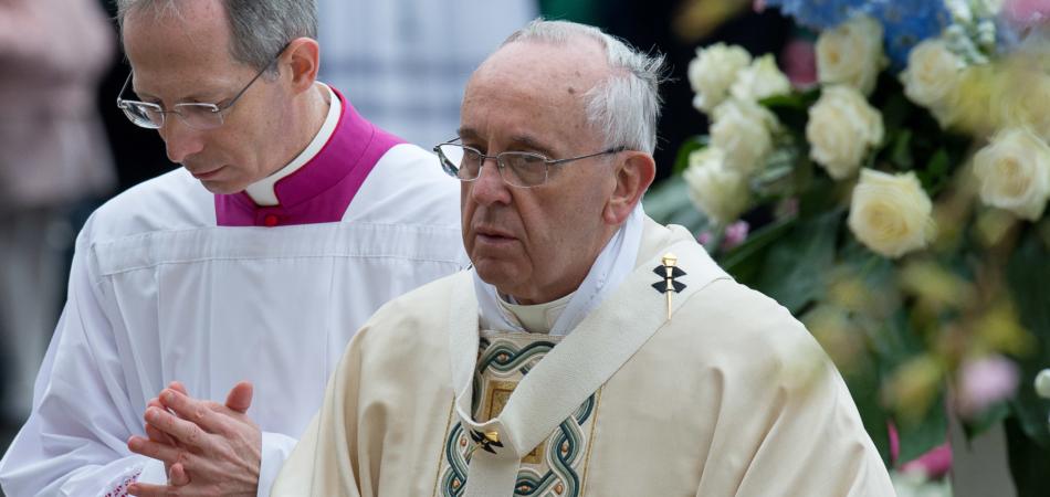Papa Francesco genocidio armeno