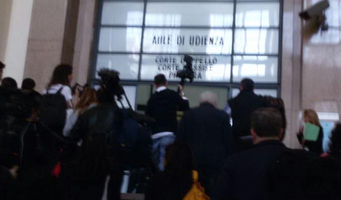 Spari tribunale Milano conferenza stampa