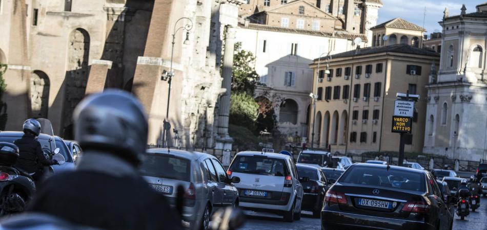 ztl roma aumenti tariffe