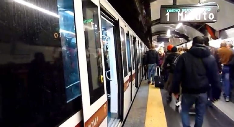 metro roma scippi