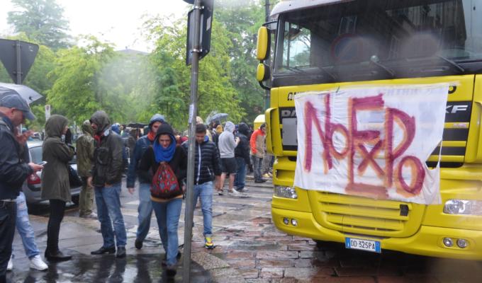 No Expo rave in piazza Conciliazione