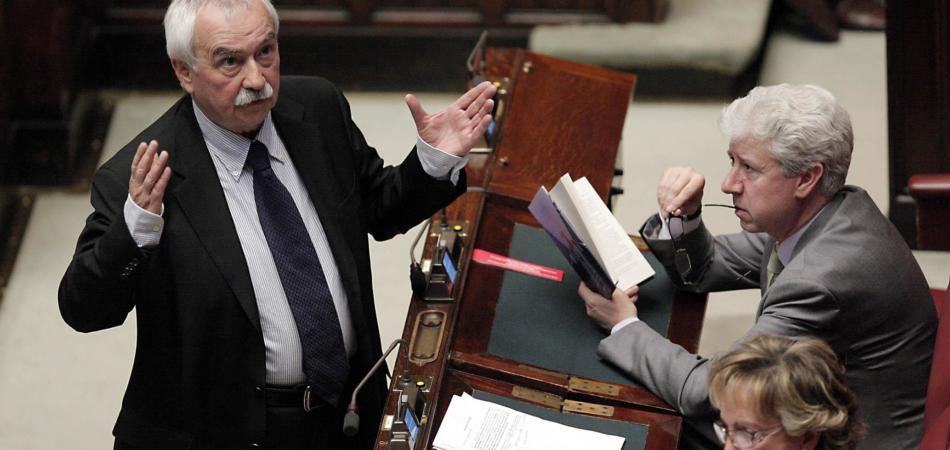Ugo Sposetti debiti unità