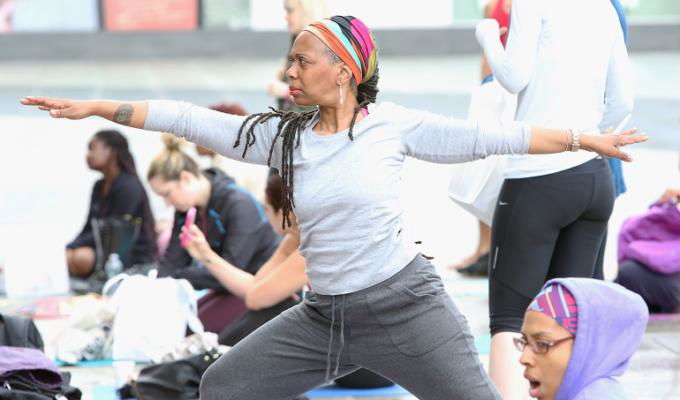yoga perché fa bene