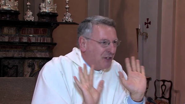 Rimosso don Bruno Maggioni, il «parroco della gioia»: fedeli in rivolta