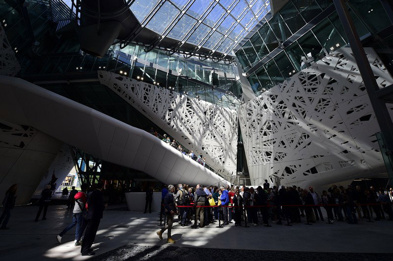 Expo 2015, altro che bamboccioni: le hostess di Padiglione Italia mandate a casa dopo un mese article-post