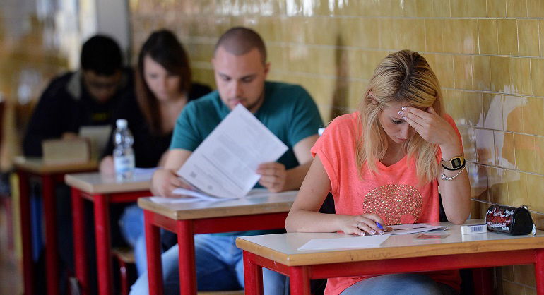 Maturità 2015: ecco le tracce di italiano | Giornalettismo