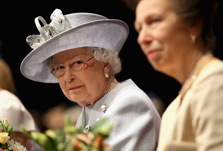 La giornalista della BBC che annuncia per sbaglio la morte della Regina Elisabetta Giornalettismo La giornalista della BBC che annuncia per sbaglio la morte della Regina Elisabetta Giornalettismo