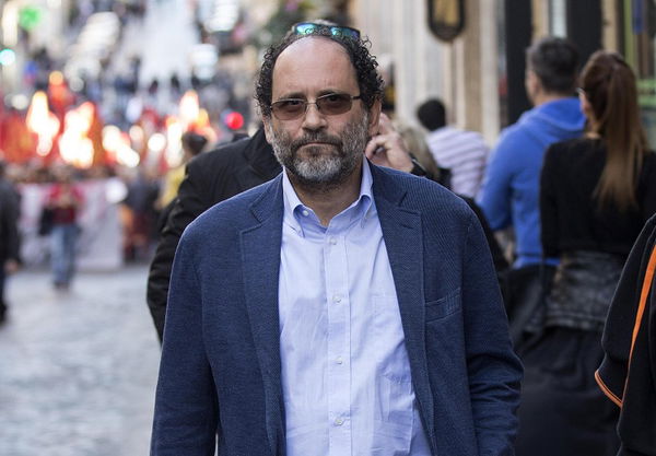 Ingroia diffida Renzi: «Azione civile è il nome del mio movimento: no allo scippo»