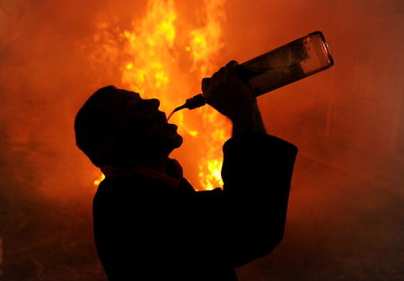 Le 10 cose che pensavi di sapere sull’alcol (e che invece sono totalmente false) article-post