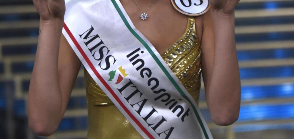 costumi orrendi halloween italia
