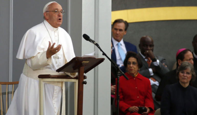 papa francesco preti pedofili