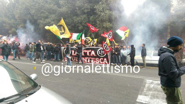 Paura a Roma: pensavamo fosse un attentato, invece era una manifestazione “nera” (VIDEO)