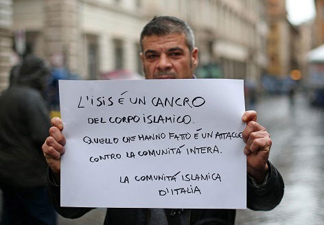 musulmani contro isis