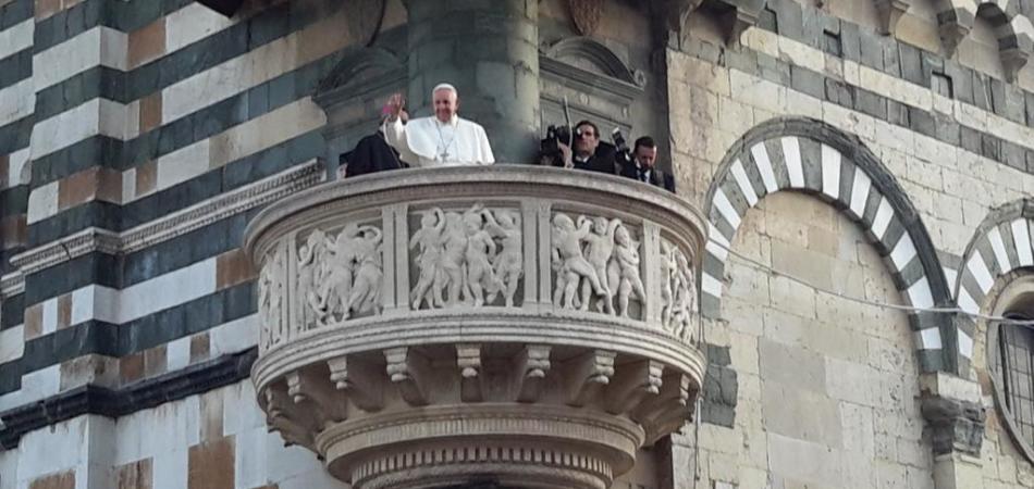 papa francesco prato