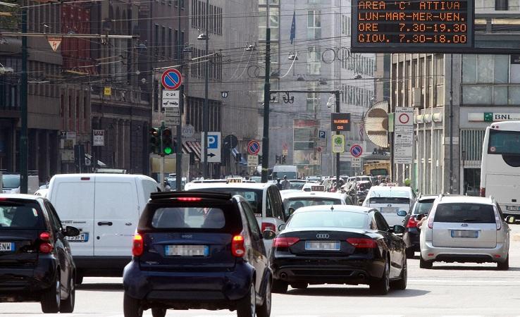 Auto a Milano
