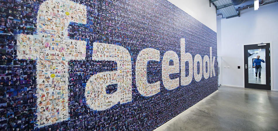 facebook diffamazione
