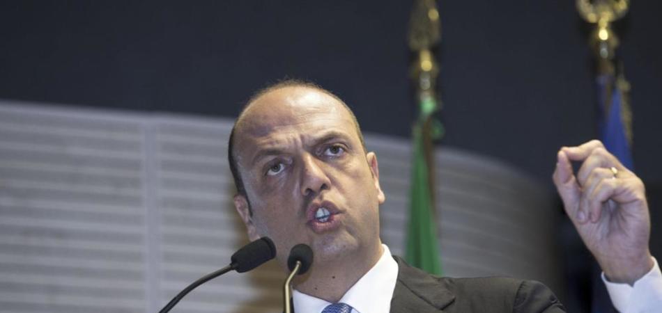 Angelino Alfano Unioni Civili