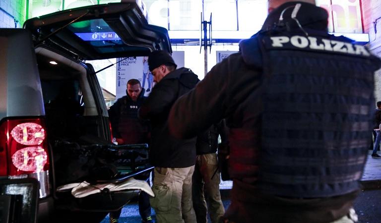truffa assicurazione fratello morto