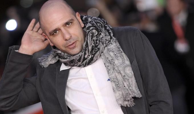 checco zalone insulto