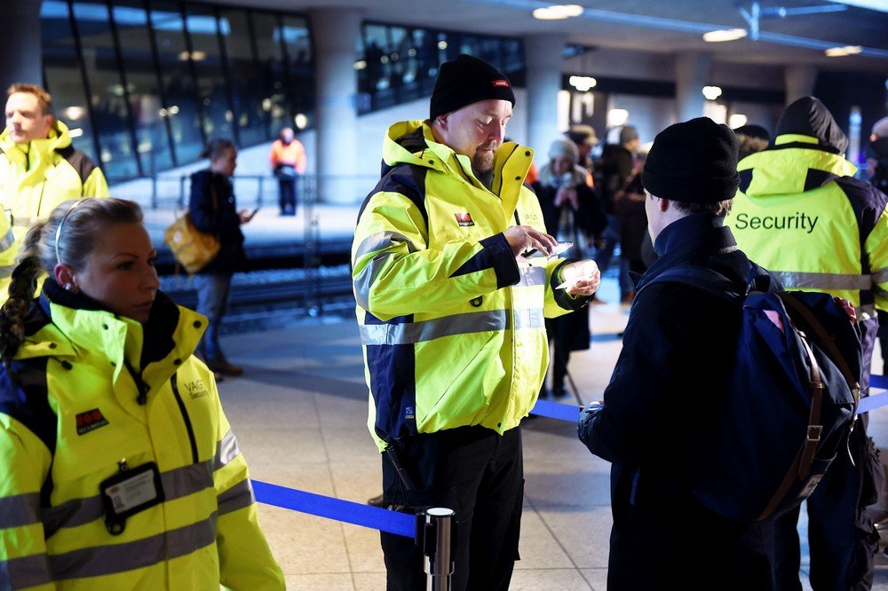 sweden travel restrictions uk