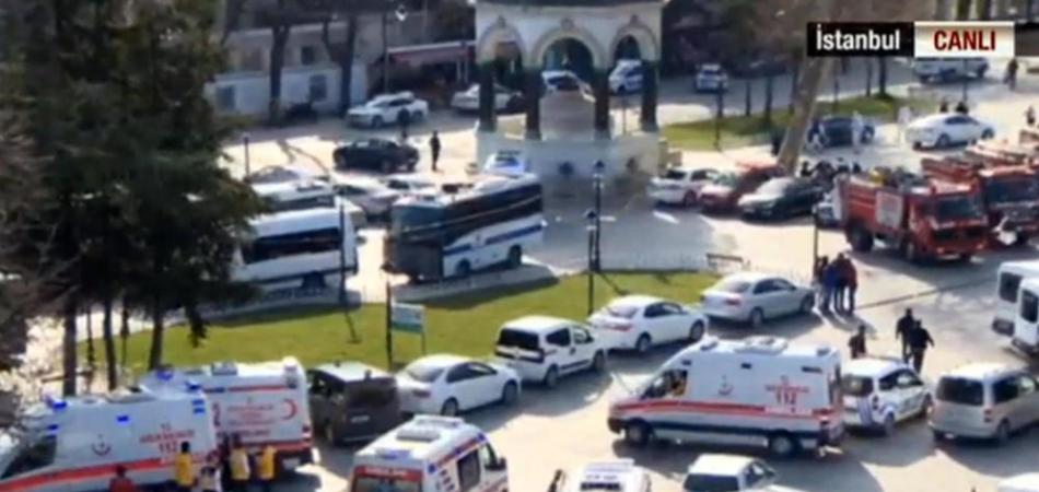 istanbul attentato piazza