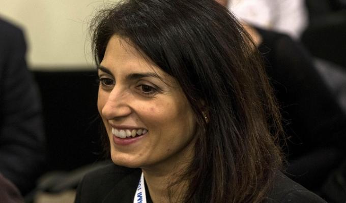 Virginia Raggi intervistata da Gilioli