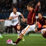 Francesco Totti doppietta Torino