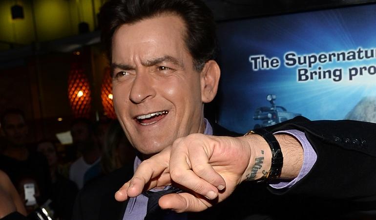 charlie sheen ex compagna killer