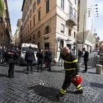 Roma, incendio al bar Ciampini