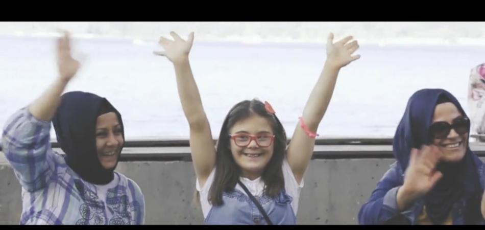 Spot turco bambini disabili video