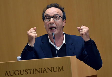 Roberto Benigni: «Al referendum forse voto no» article-post