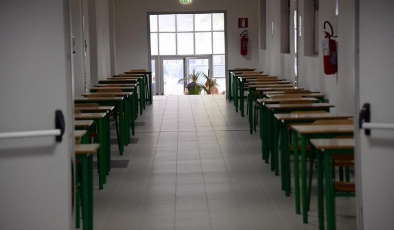 STUDENTE ACCOLTELLATO SCUOLA MEDIA NAPOLI