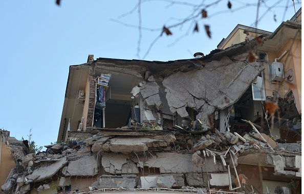 Il crollo del palazzo al Flaminio: il vero motivo non è quello che pensavamo