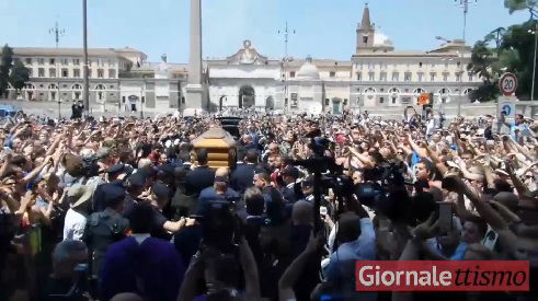 bud spencer funerali