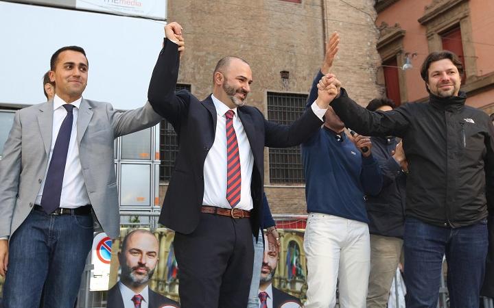 firme false m5s bologna