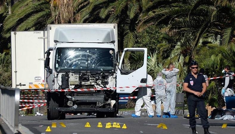 Attentato Nizza Camion