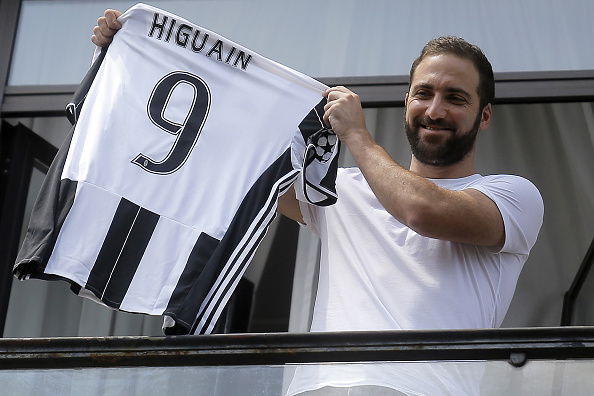 Presentazione Higuain conferenza stampa