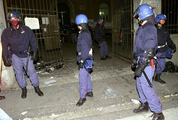 Massimo Nucera poliziotto Diaz