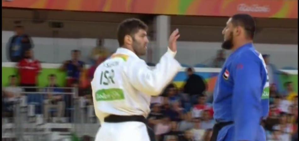 Rio 2016, Egiziano israeliano stretta di mano