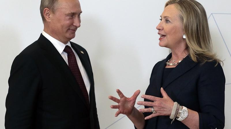 Hillary Clinton Vladimir Putin spionaggio