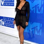 kim kardashian 2016 Mtv Awards