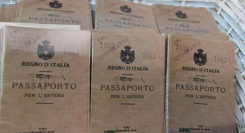 italiani espatriati giovani