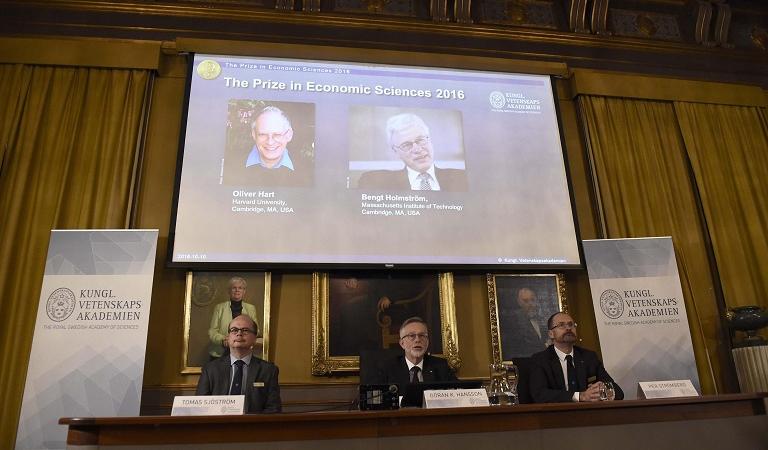 premio nobel economia 2016