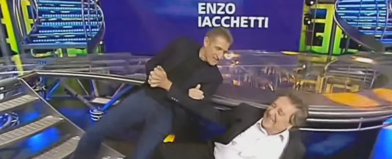 enzo iacchetti cade